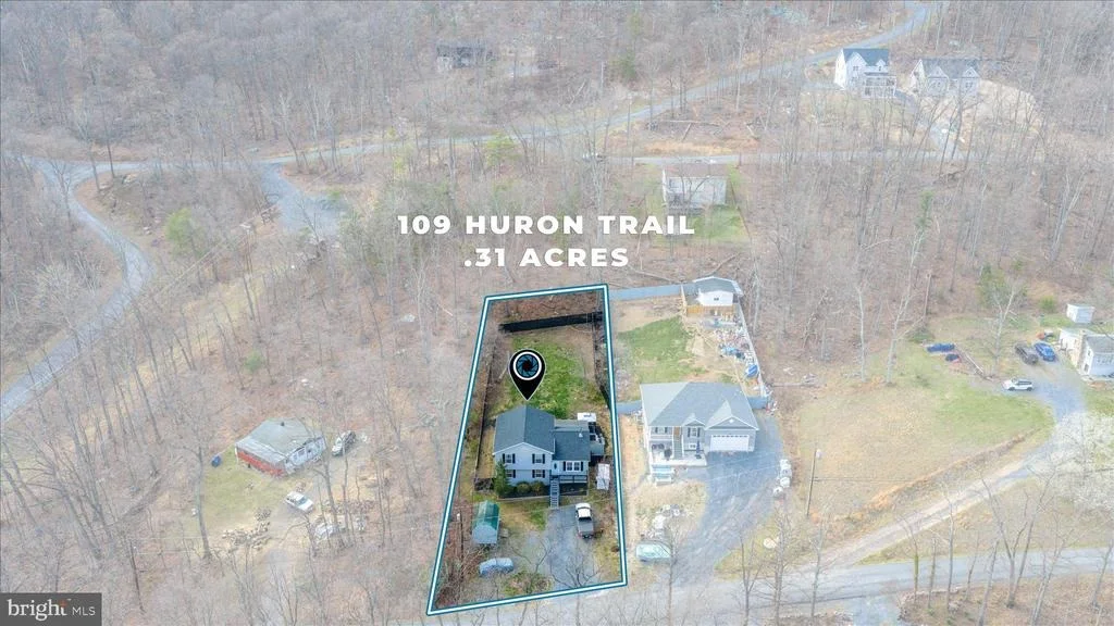 Photo of 109 HURON TRAIL