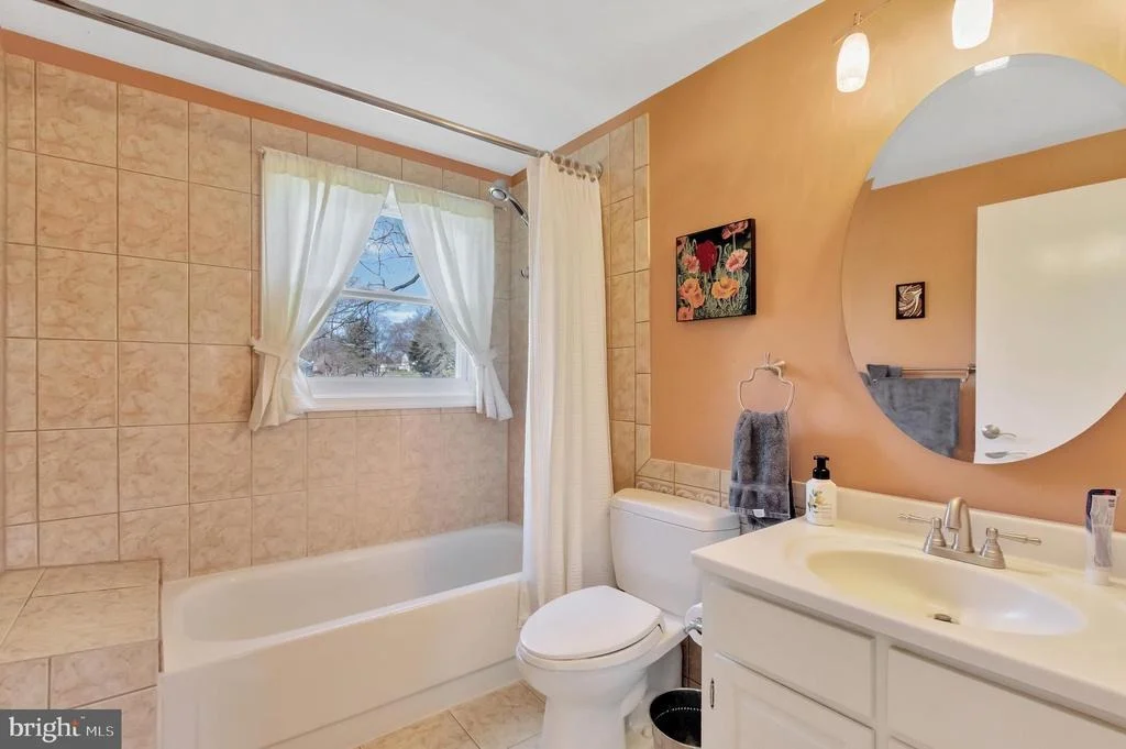 Photo of 13929 BETHPAGE LANE