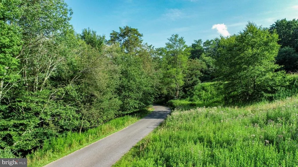 Photo of 5 HIGHLINE DRIVE