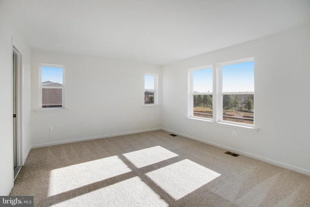 Photo of 620 CLOVER LANE