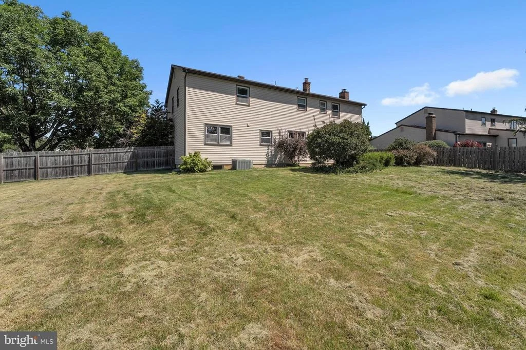 Photo of 1 CHATEAU DRIVE