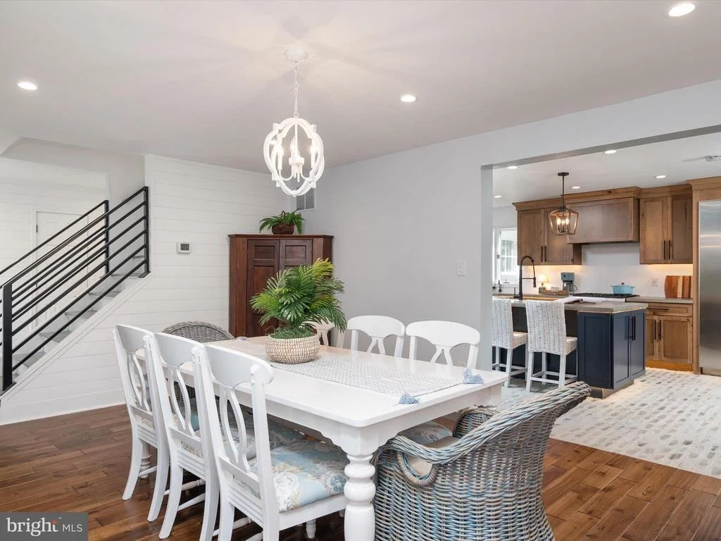 Photo of 6439 MEADOWLARK DRIVE
