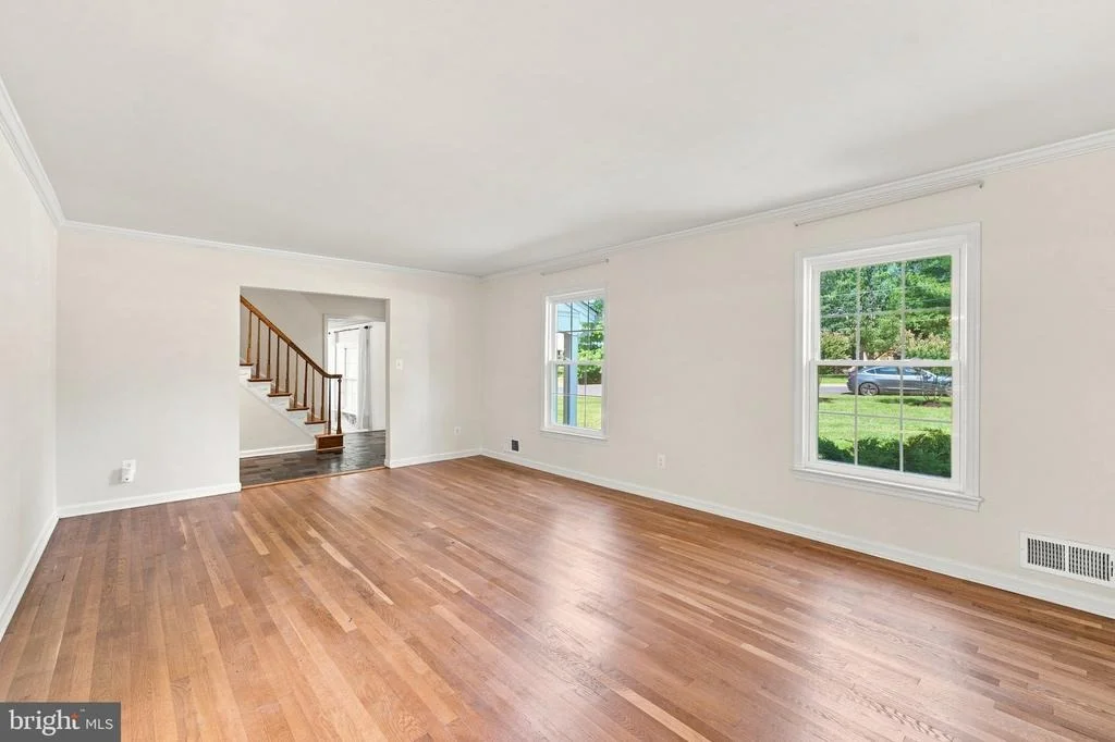 Photo of 2400 E GATE DRIVE