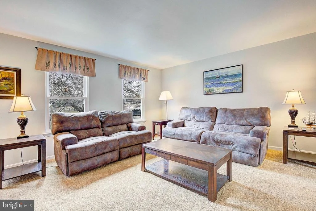 Photo of 9150 MACKALL ROAD