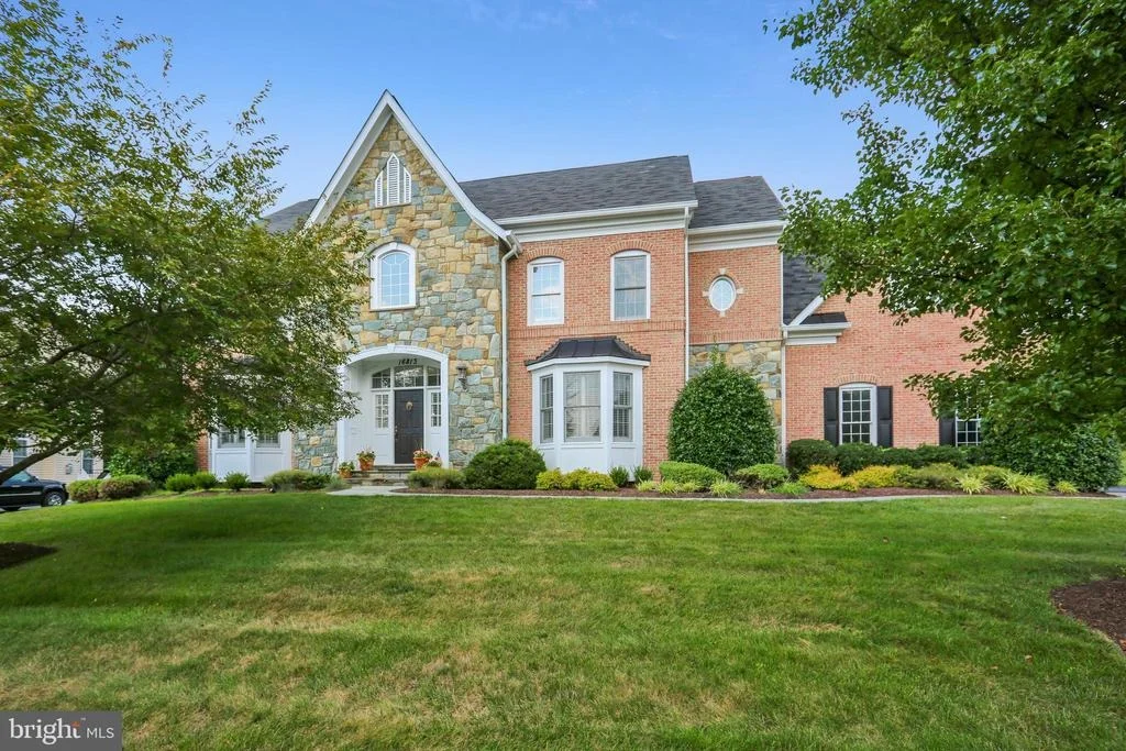 Photo of 16813 HARBOUR TOWN DRIVE