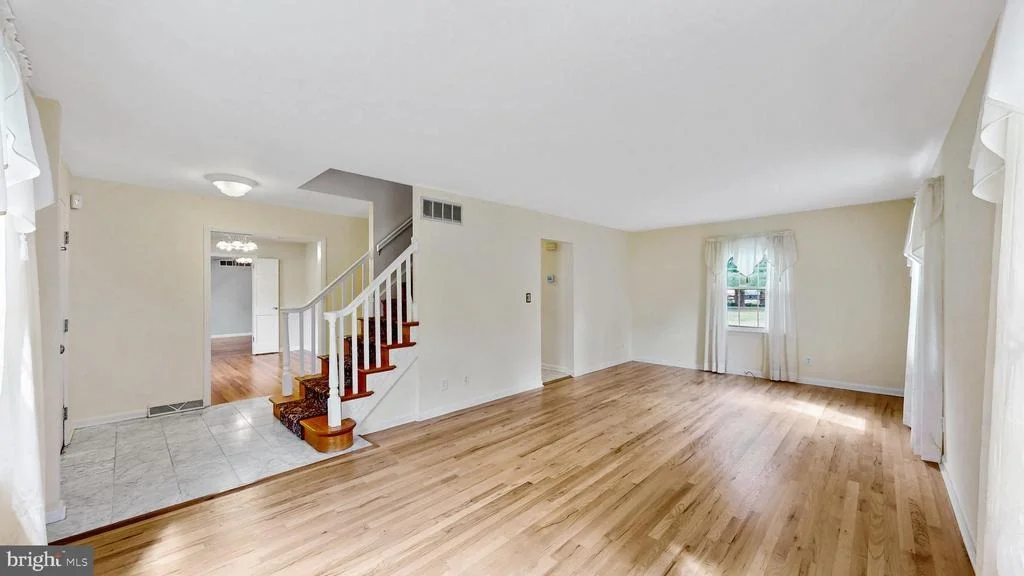 Photo of 45 W FAIRFIELD DRIVE