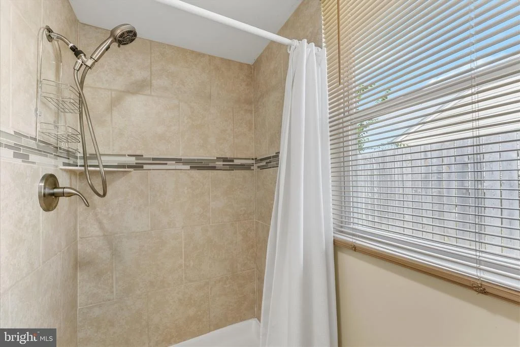 Photo of 1258 GUILDFORD ROAD