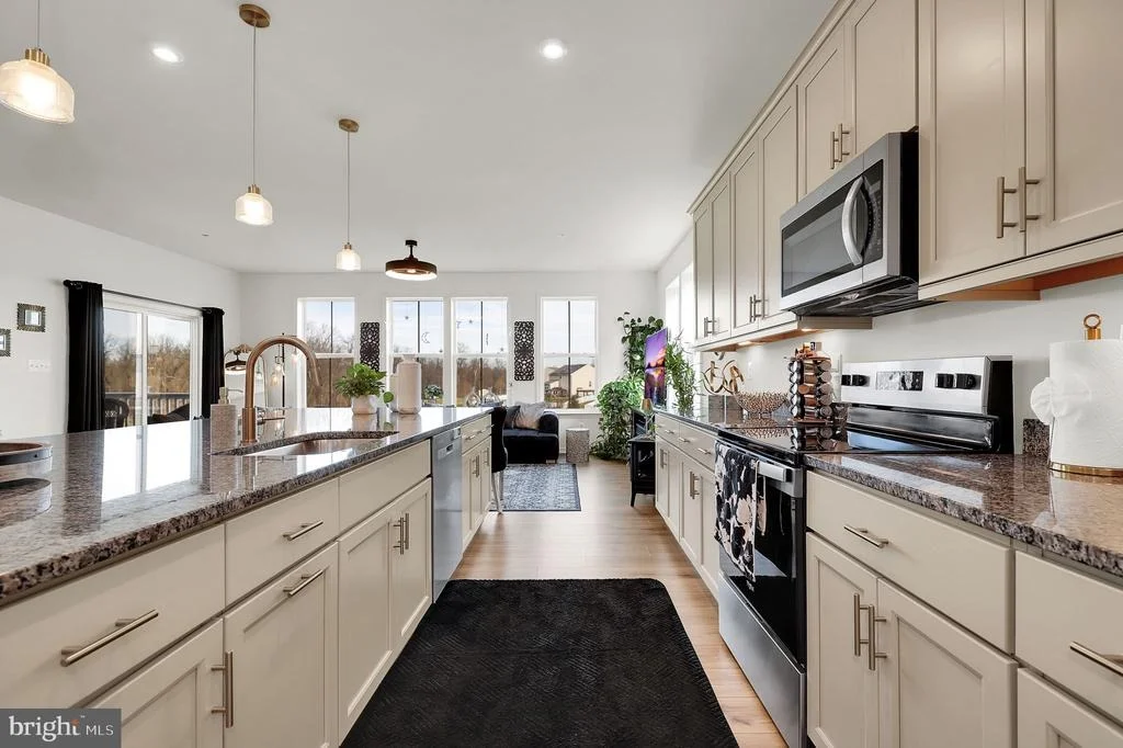 Photo of 9430 ALLOWAY DRIVE