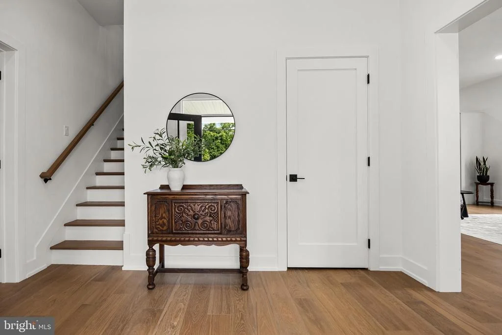 Photo of 6 CHAPEL AVENUE