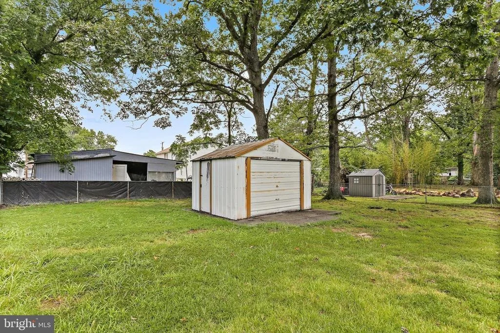 Photo of 7214 EARL DRIVE
