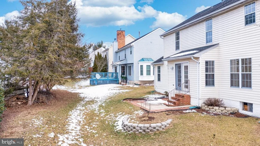 Photo of 623 HUNTING RIDGE DRIVE