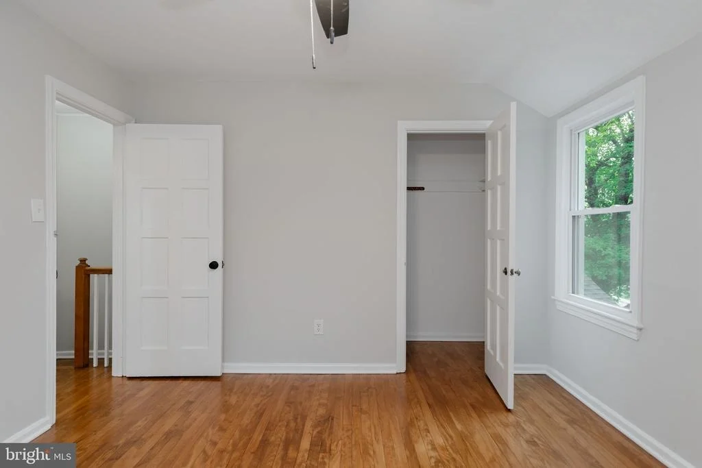 Photo of 5933 WILLIAMSBURG ROAD