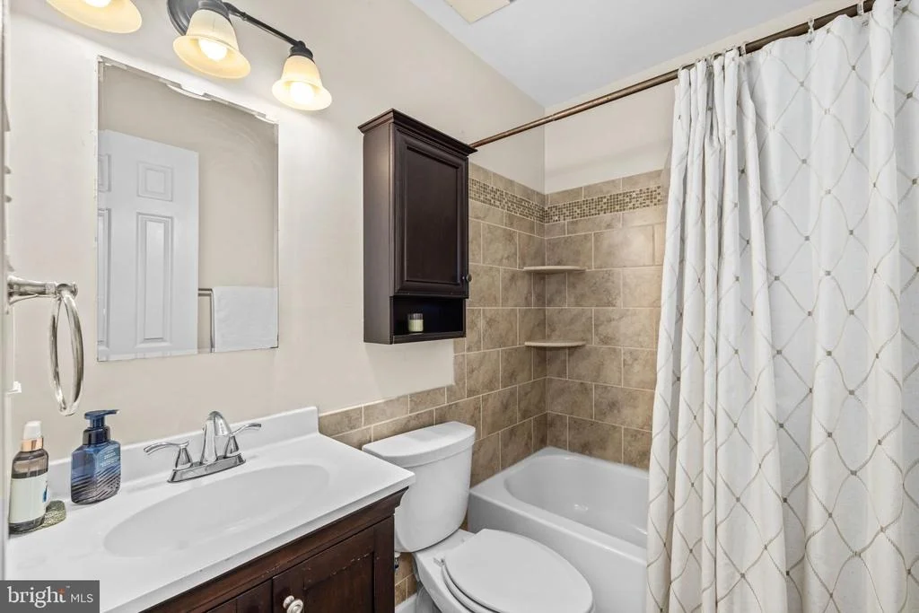 Photo of 9757 TURNBUCKLE DRIVE