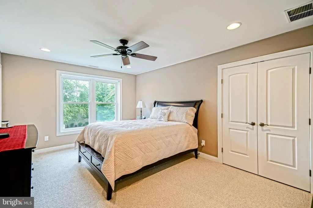 Photo of 35494 RED TAIL ROAD