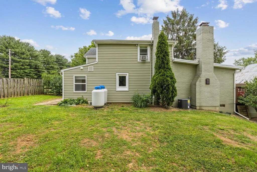 Photo of 6155 KING ROAD