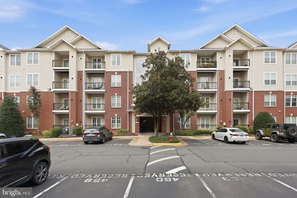 Photo of Unit 7408 at 1570 SPRING GATE DRIVE