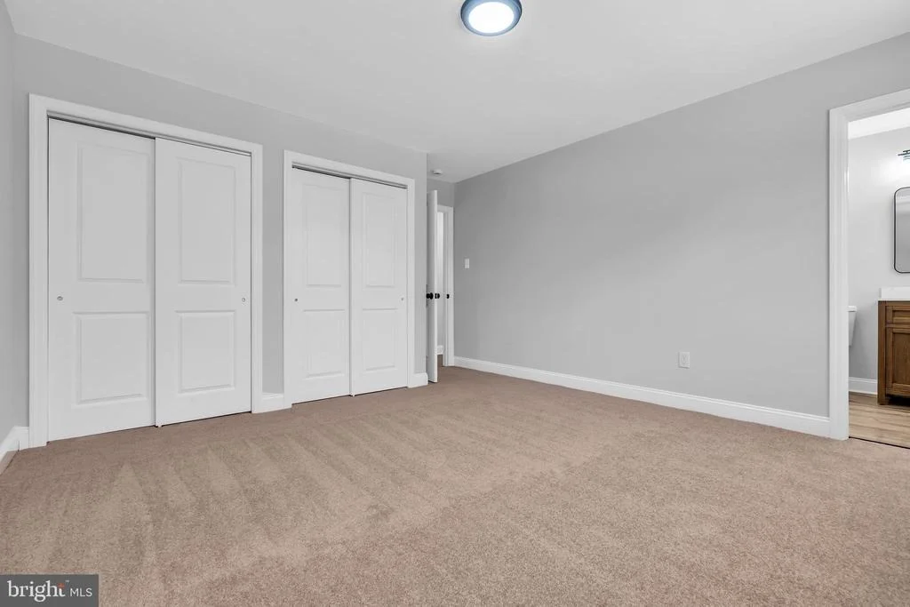 Photo of 143 OAK PINES BOULEVARD