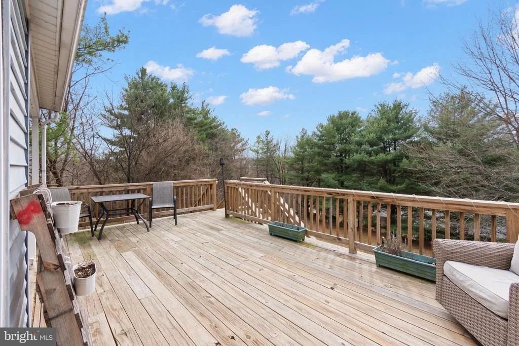 Photo of 3000 BREEZEWOOD LANE