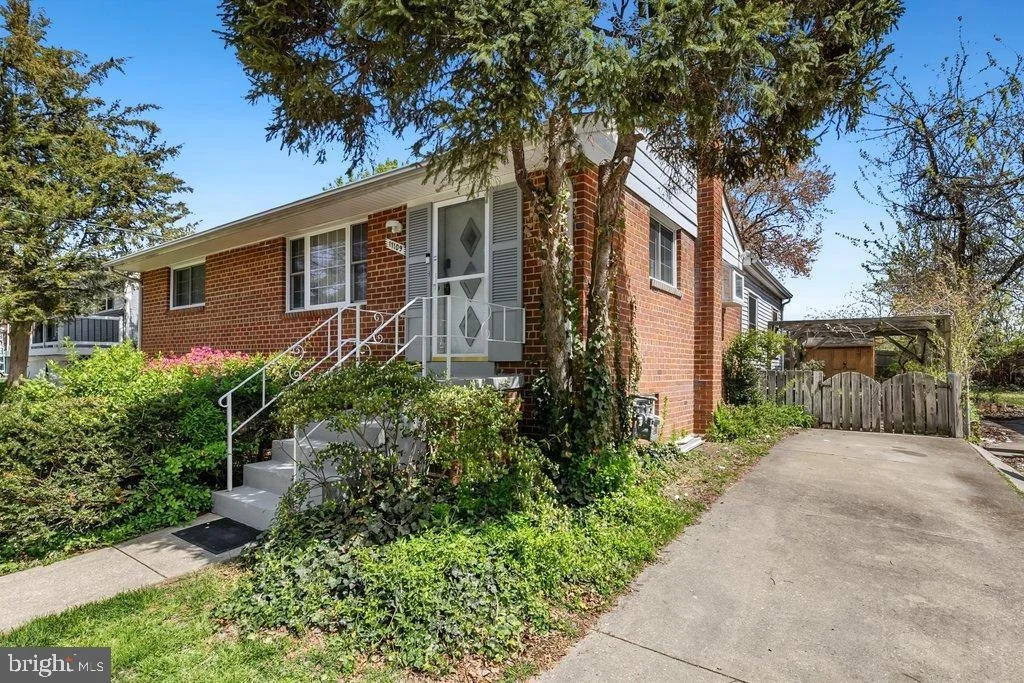 Photo of 11109 BUCKNELL DRIVE