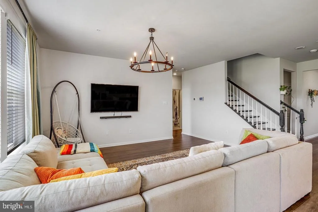 Photo of 504 CARROLL WALK AVE