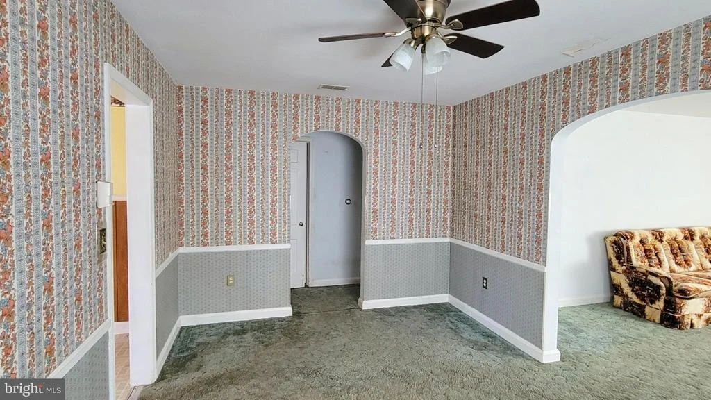 Photo of 424 POOLE ROAD