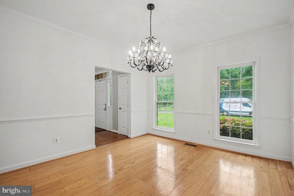Photo of 7182 BREWSTER LANE