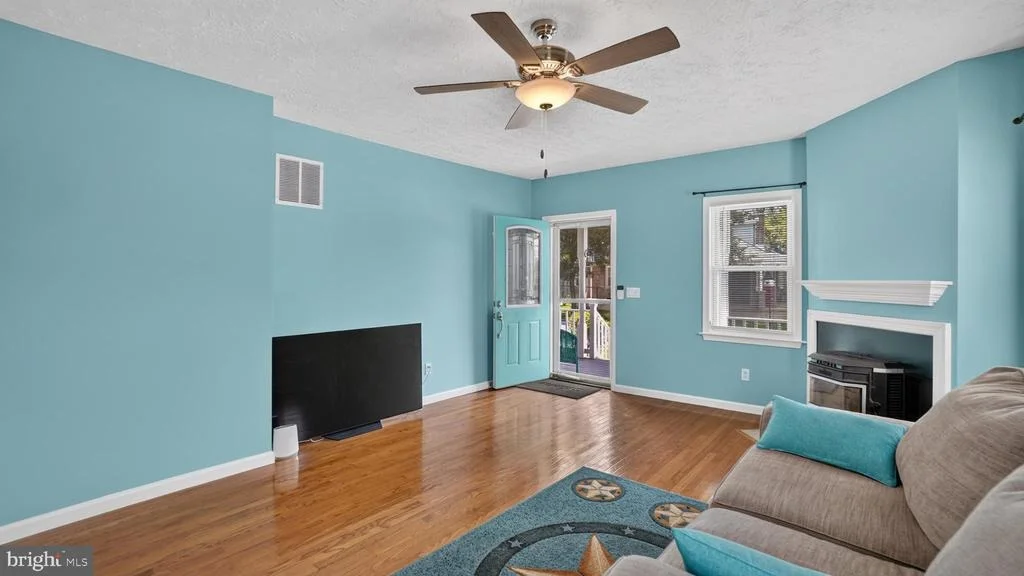 Photo of 7741 OUTING AVENUE
