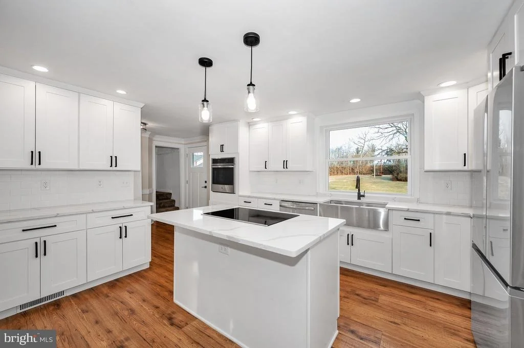 Photo of 11012 ARNOLD LANE