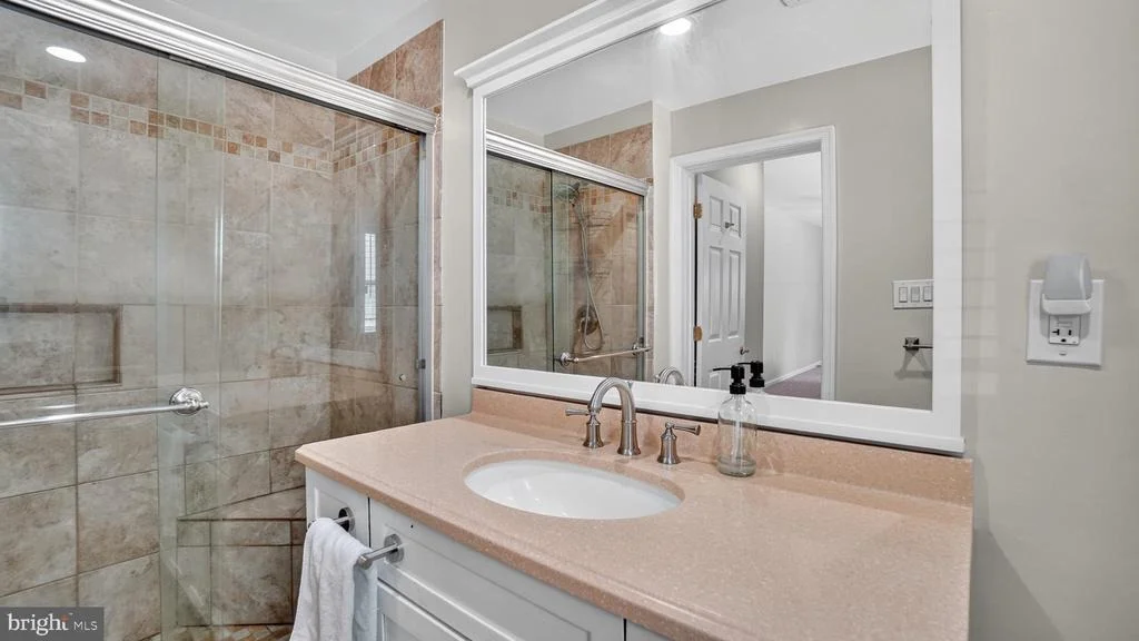 Photo of 7741 OUTING AVENUE