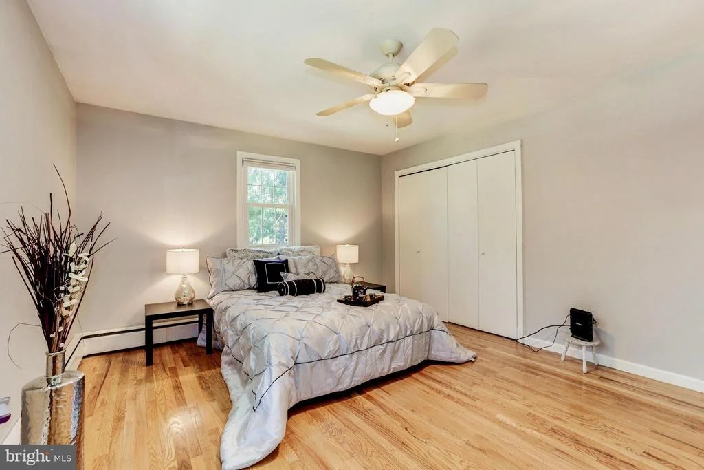 Photo of 18112 MUNCASTER ROAD
