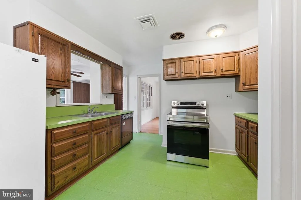 Photo of 228 NORTHWEST TERRACE