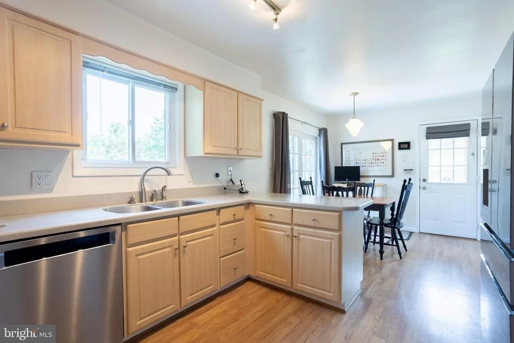 Photo of 2400 SUGARCONE ROAD