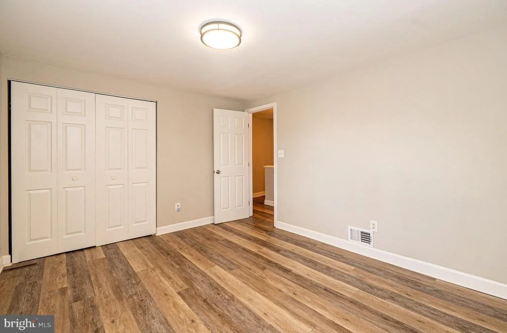 Photo of 5107 LAUREL AVENUE