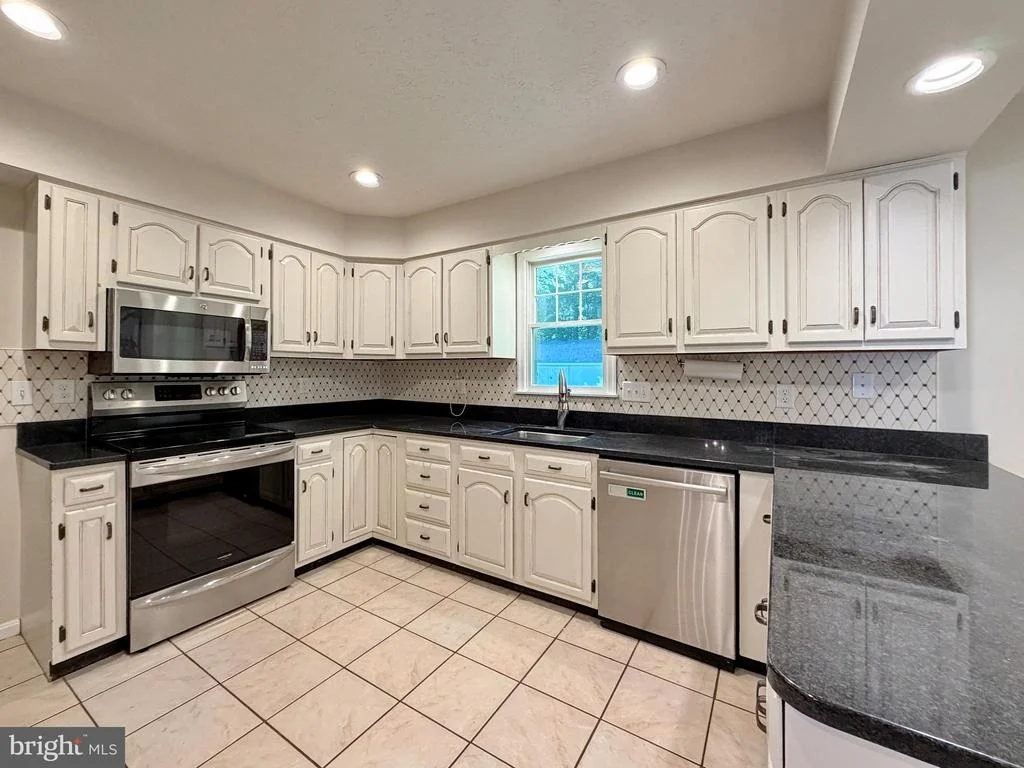 Photo of 6499 AURA DRIVE
