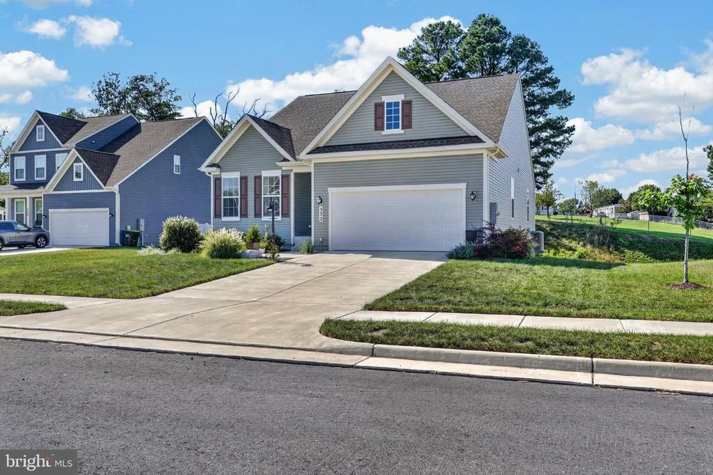 Photo of 322 LEHIGH DRIVE