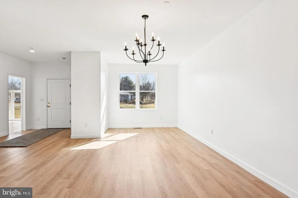 Photo of 8325 GROVE ANGLE ROAD