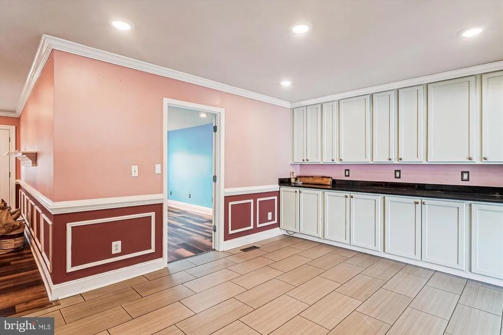 Photo of 417 WHITE OAK PLACE