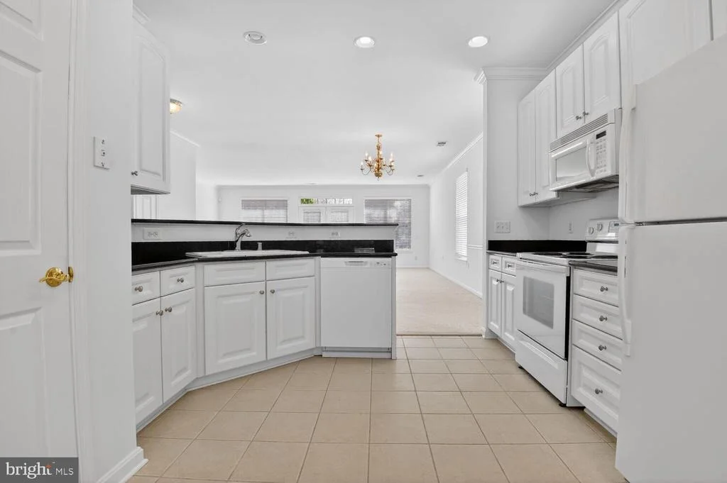 Photo of 17602 FOUR SEASONS DRIVE