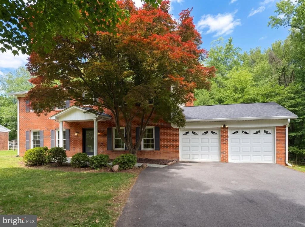 Photo of 3211 FOX MILL ROAD