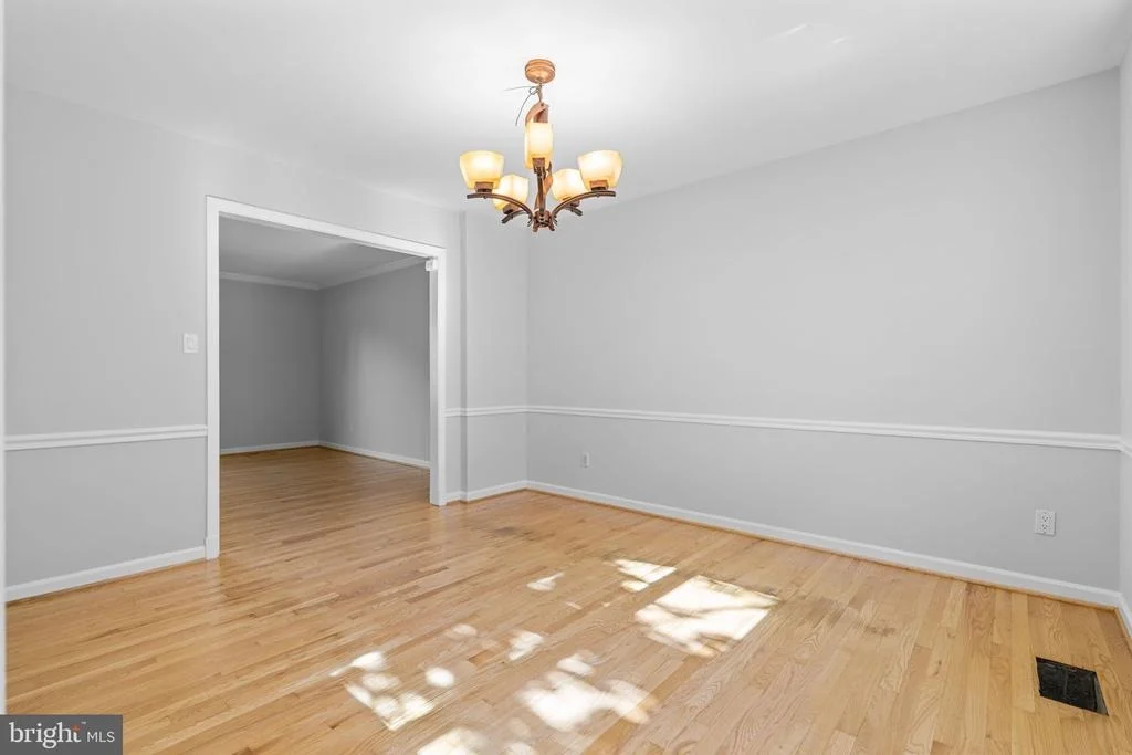Photo of 14221 NORTHWYN DRIVE