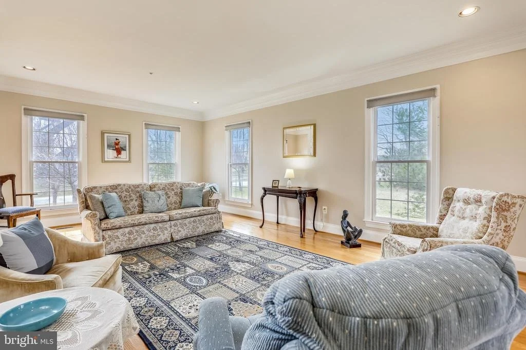 Photo of 24701 FARMVIEW LANE