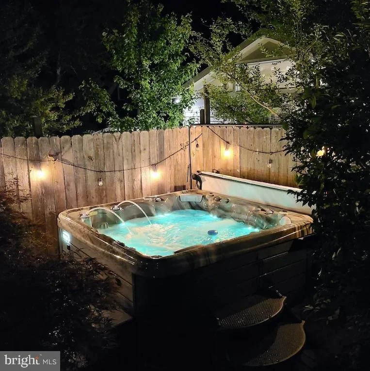 Photo of 211 W 4TH STREET