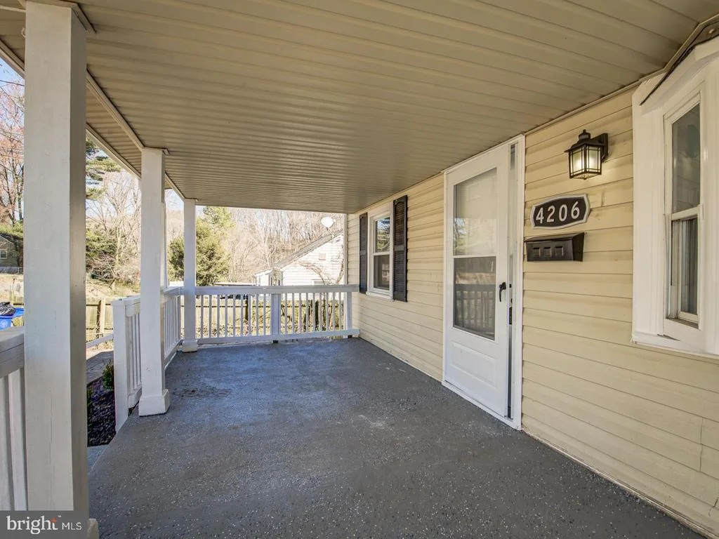 Photo of 4206 GARRETT PARK ROAD