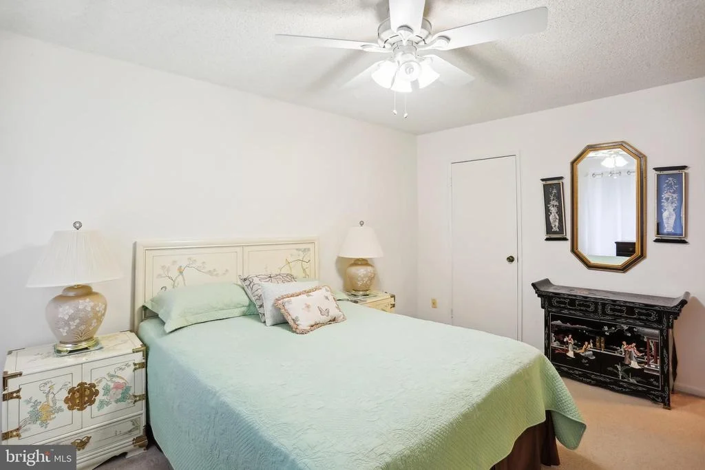 Photo of Unit 833D at 15320 PINE ORCHARD DRIVE