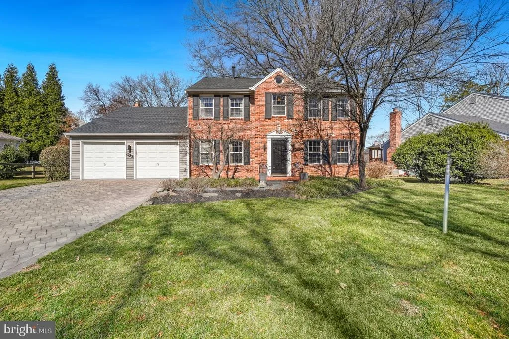 Photo of 7229 WAPELLO DRIVE