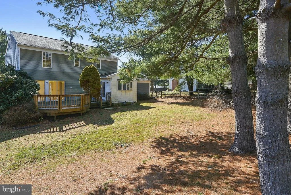 Photo of 813 POINTER RIDGE DRIVE