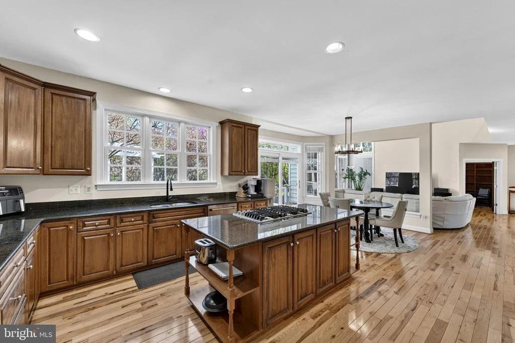 Photo of 42758 GLENSIDE DRIVE
