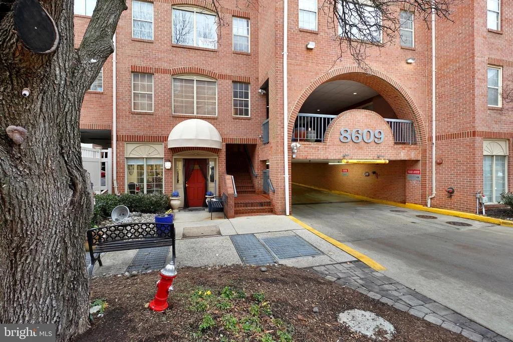 Photo of Unit 201B at 8609 2ND AVENUE
