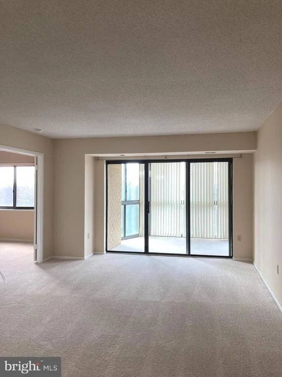 Photo of Unit 3608 at 15115 INTERLACHEN DRIVE