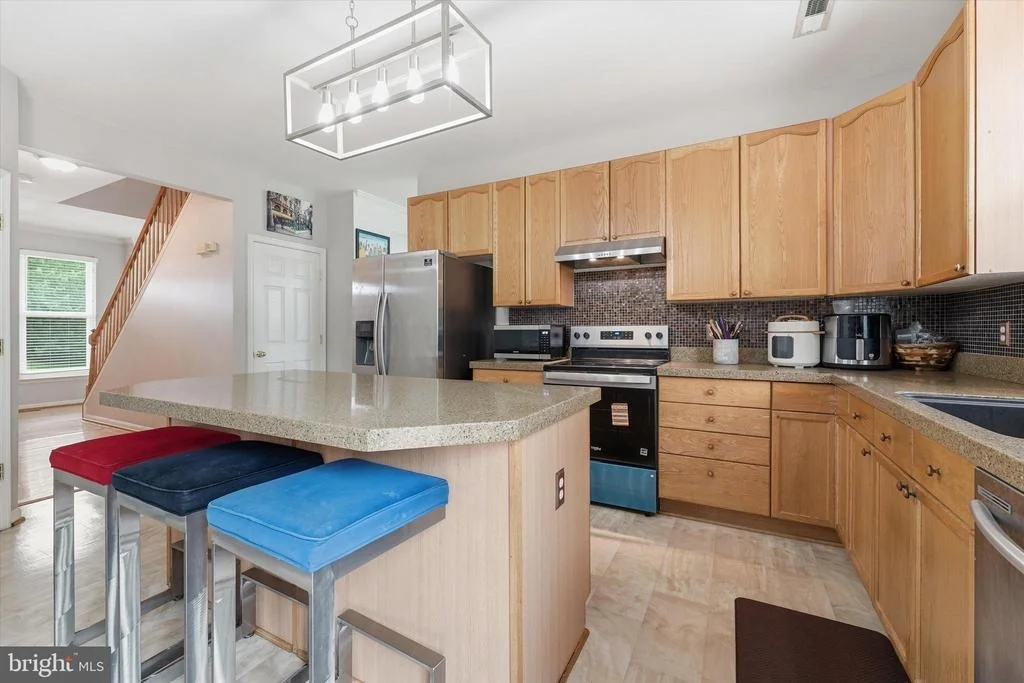 Photo of 2402 SHAKER LANE